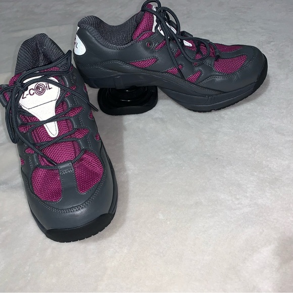 Z-Coil Shoes - Z-Coil EUC Magenta & Gray “Freedom” Pain Relief Comfort Sneakers size 8Wide